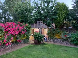 Photo 11- click for photo gallery